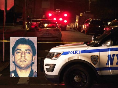 Un coche de policía en la zona acordonada este miércoles en Nueva York tras el asesinato del líder mafioso Frank Cali. En la imagen pequeña, el capo fotografiado en 2008 tras ser detenido por la policía.