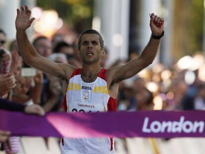 Alberto Suárez, oro en la prueba de maratón.