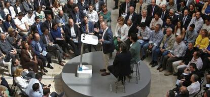 El candidato y presidente del PP, Alberto Fabra, durante la presentaci&oacute;n del programa electoral.