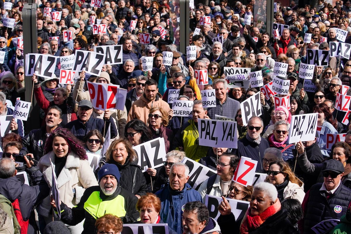 El grito del “no a la guerra” vuelve a sonar en las calles españolas