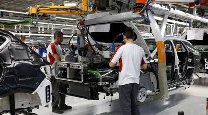 Trabajadores de Seat en Martorell (Barcelona), en una foto de archivo.