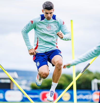 Álvaro Morata, en el entrenamiento de ayer con la selección.