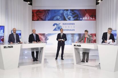 Debate electoral con los responsables de los partidos politicos, en El Pais. Luis de Guindos (PP), Jordi Sevilla (PSOE), Luis Garicano (C&#039;s) y Nacho &Aacute;lvarez (Unidos Podemos) .