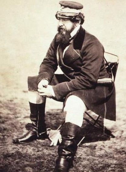 William Howard Russell, primer corresponsal civil de guerra, en Crimea.