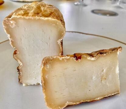 Queso de leche cruda.