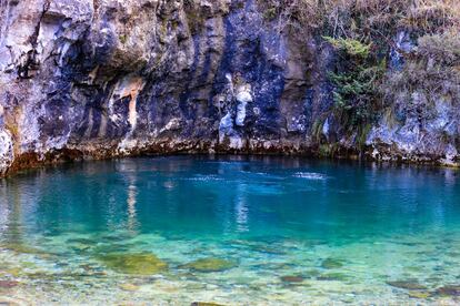 Pozo Azul de Covanera (Burgos). Fotos cedidas por Delfín Club Burgos.