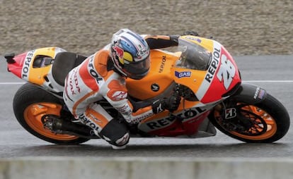 Dani Pedrosa rueda en el circuito de Jerez.