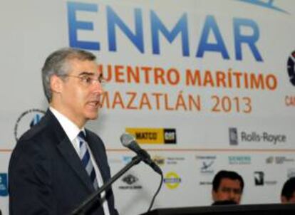 El consejero de Economía e Industria de la Xunta gallega, Francisco Conde, participa en el encuentro marítimo (ENMAR) hoy, 13 de junio de 2013, en el puerto mexicano de Mazatlán. EFE/STR