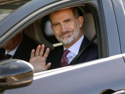 El Rey Felipe VI subido en un Renault Capture, que empezará a fabricarse este año en la fábrica de Renault en Valladolid.