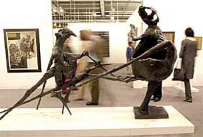 La montaña, de Germaine Richier, en la Feria de Arte de Basilea.