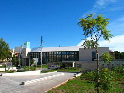 El Hospital Provincial de Castellón, donde se investiga un posible brote.