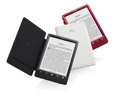 Lector de libros electrónicos PRS T3, de Sony. Compatible con el mayor número de formatos es ligero, su tinta electrónica consigue muy buena defición. Precio: 150 euros.