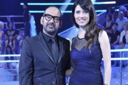 José Corbacho y Pilar Rubio, presentadores de 'Todo el mundo es bueno'.