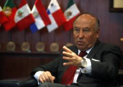 En la imagen, el presidente del Banco de Desarrollo de América Latina (CAF), Enrique García. EFE/Archivo