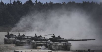 Tanques rusos en Moscú, en agosto