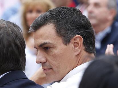 El secretario general del PSOE, Pedro S&aacute;nchez durante la campa&ntilde;a electoral en Bilbao.