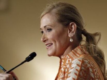 Cristina Cifuentes, durante el desayuno de esta mañana.