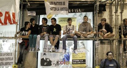 Acampada reivindicativa en la Puerta del Sol de Madrid convocada por la plataforma Democracia Real Ya. 