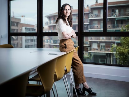 Ione Belarra posa tras la entrevista, el jueves en la sede de Podemos (Madrid).