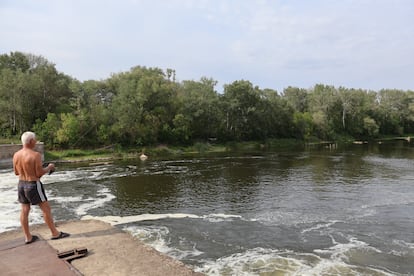 El río Siverski-Donets a su paso por Sloviansk, Ucrania, el 7 de agosto.