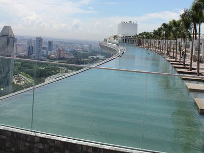 8- Piscina de récord Guiness