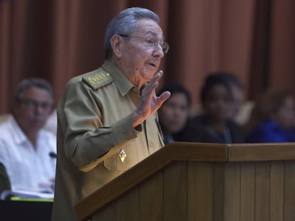 Raúl Castro durante seu pronunciamento parlamentar