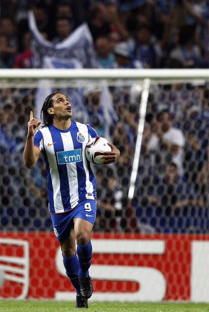 Falcao celebra un gol contra el Villarreal.