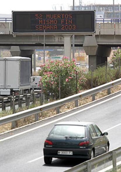 Uno de los paneles informativos de la M-40 de Madrid.