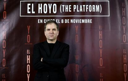 Galder Gaztelu-Urrutia (Bilbao, 45 años) nominado a la mejor dirección novel por 'El hoyo', película que tiene tres nominaciones.