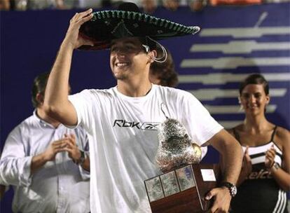 El tenista murciano celebra su segundo triunfo en el Abierto mexicano