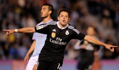 Chicharito celebra el seu segon gol contra el Celta.