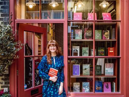 A.N. Devers, en su tienda The Second Shelf, en el barrio londinense del Soho.