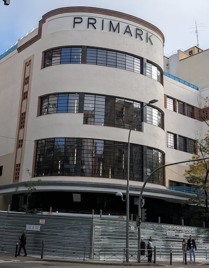 Estado actual de las obras de la futura tienda de Primark en la calle Conde de Peñalver de Madrid.