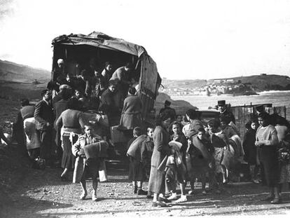 Éxodo de refugiados republicanos españoles en Port Vendres durante la Guerra Civil.