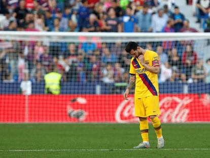 Messi, capcot en el partit contra el Llevant.