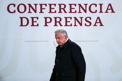 Andrés Manuel Lopez Obrador llegando a una de sus conferencias matutinas.