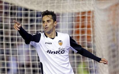 Jonas, tras marcar uno de sus tres goles.