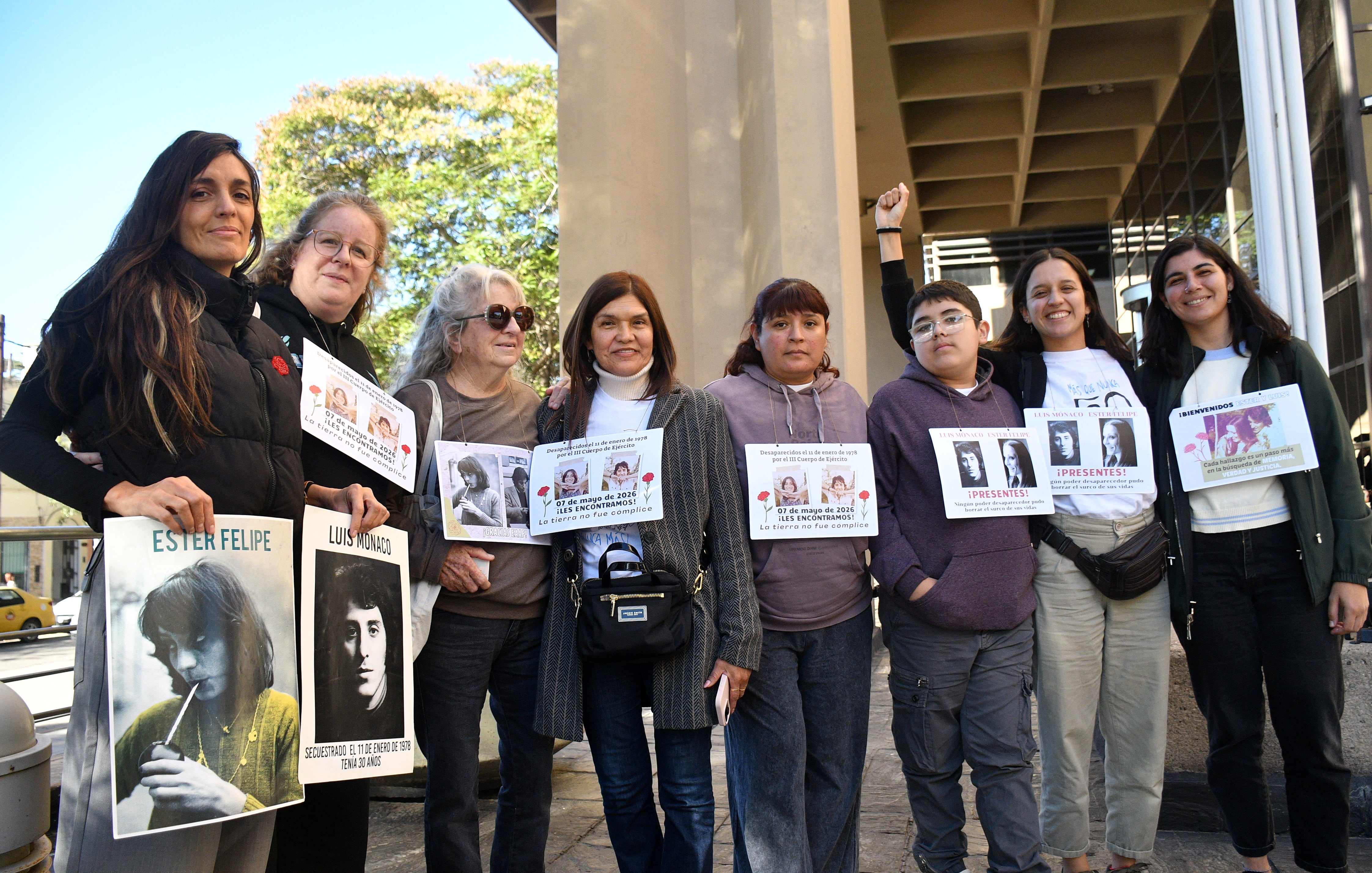 Familiares de víctimas de la dictadura argentina identificadas: “Los quisieron ocultar, pero la verdad salió a la luz”