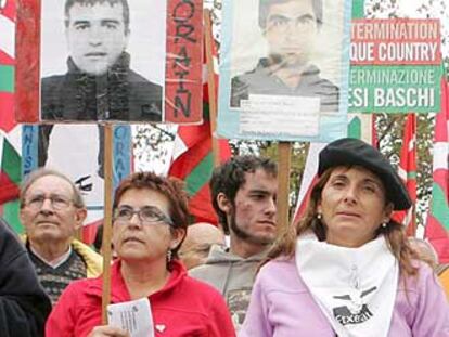 Varios manifestantes reclaman en Estrasburgo el acercamiento de presos.