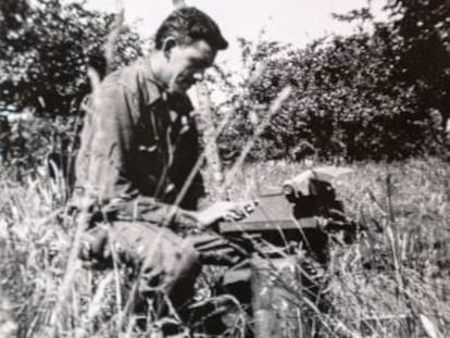 Salinger en Normandía (Francia), en 1944.