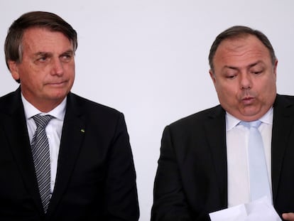 O presidente Jair Bolsonaro e o ministro da Saúde Eduardo Pazuello participam do lançamento de programa para profissionais da saúde nesta semana