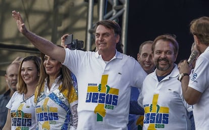 Bolsonaro durante a Marcha para Jesus, nesta quinta. 