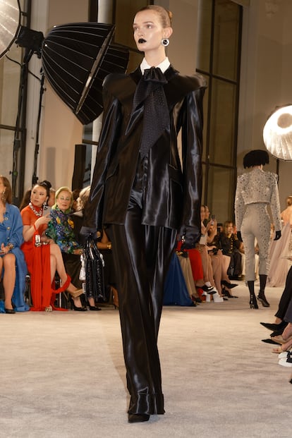 SCHIAPARELLI ALTA COSTURA O-I 2025/26 Desfile