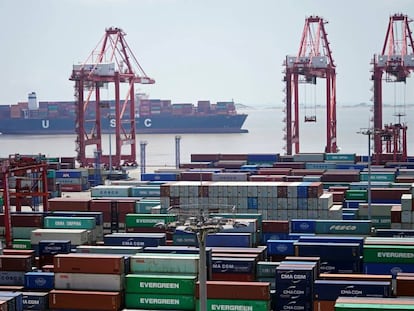 Contenedores en el puerto chino de Shanghái, el pasado agosto. 