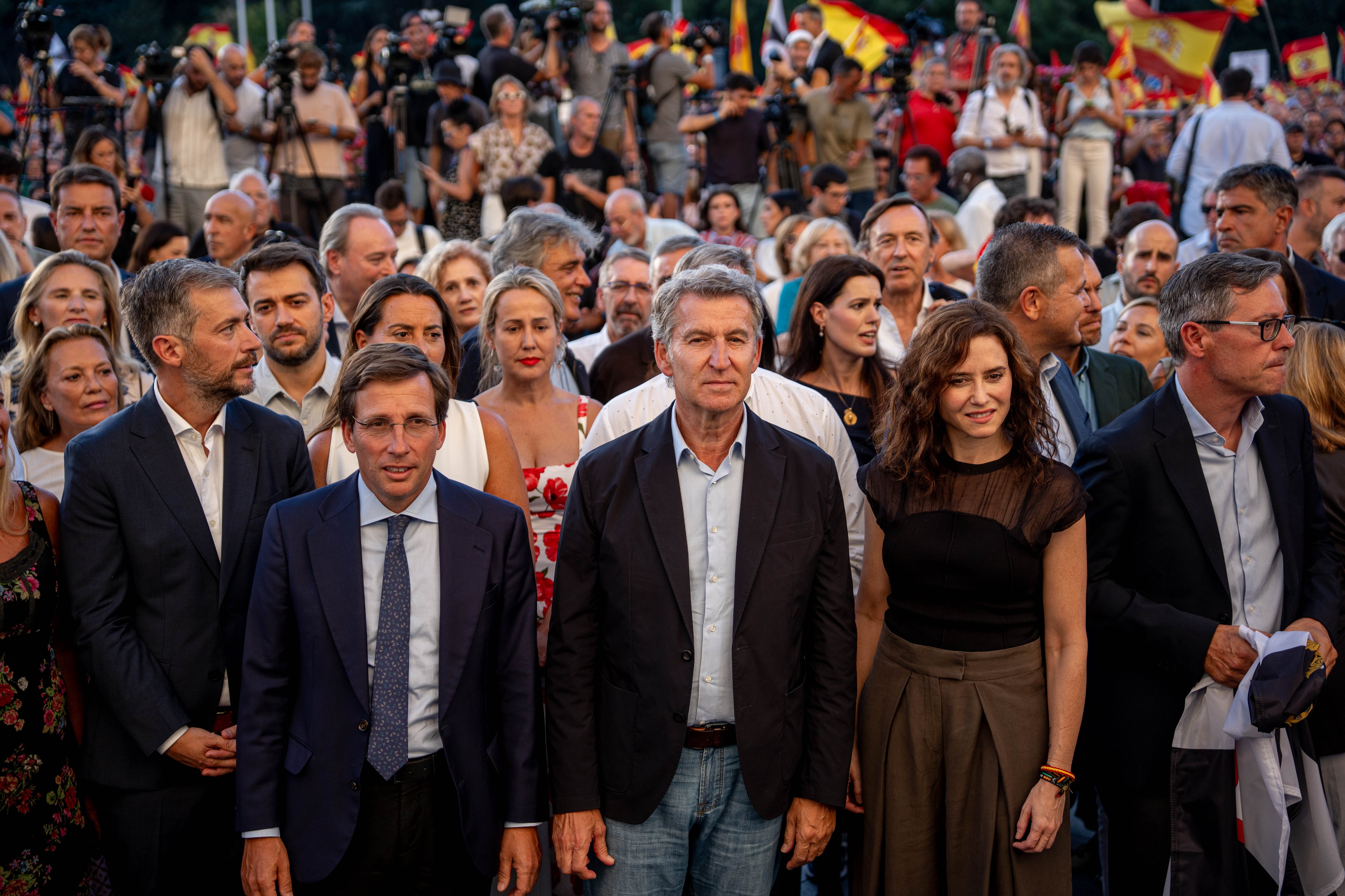 PP y Vox reabren el ciclo de protestas con la segunda movilización por Ceuta en menos de un mes
