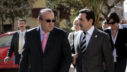 Carlos Fabra y Francisco Martínez en una imagen de archivo.