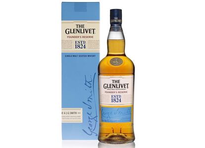 The Glenlivet. Un whisky homenaje al primer destilador escocés en obtener licencia en 1824. Precio:35 euros.