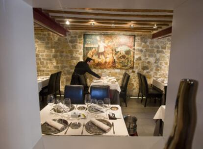 Comedor de El Doncel, el restaurante de Enrique y Eduardo Pérez en Sigüenza.