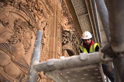 Más de 50 personas, del arquitecto a operarios, han participado en la restauración.