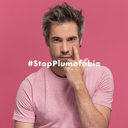 El actor Unax Ugalde ha colaborado con la capaña Stop Plumofobia.